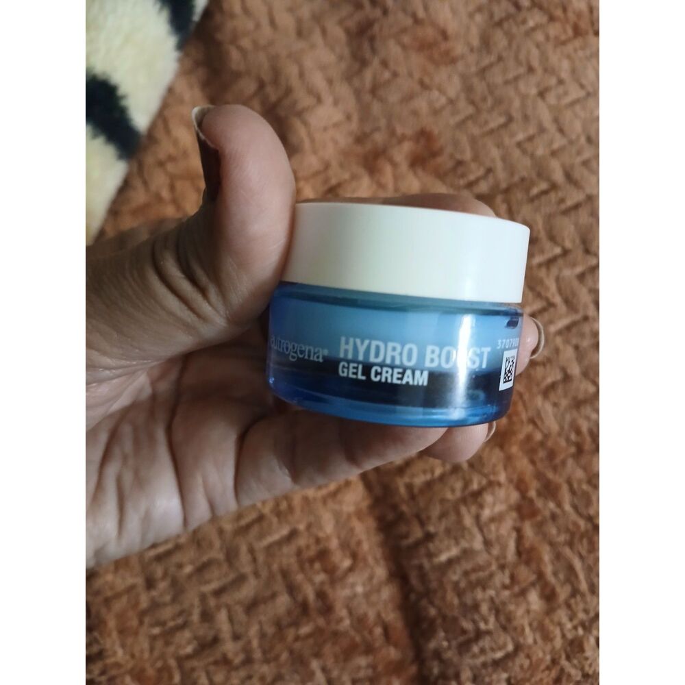 Neutrogena Hydro Boost Gel Cream Face Moisturizer Opened Unused Full